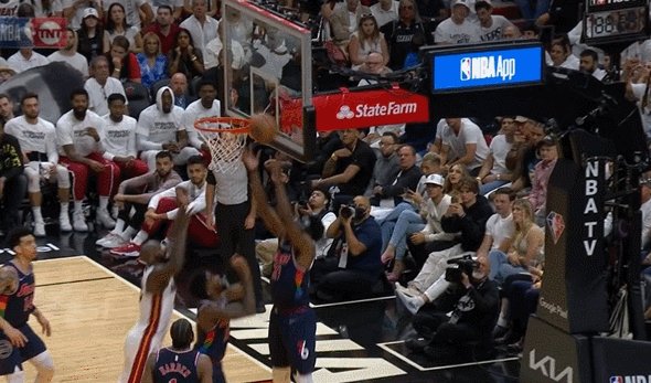 1652241989942086249.gif 2.gif