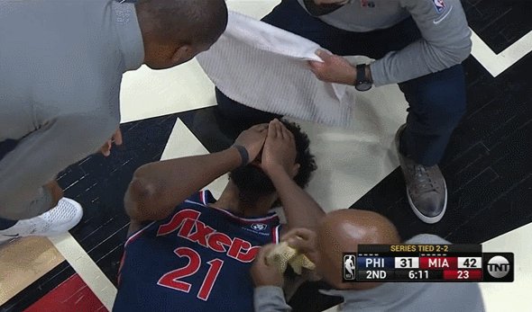 1652241985768028654.gif 1.gif